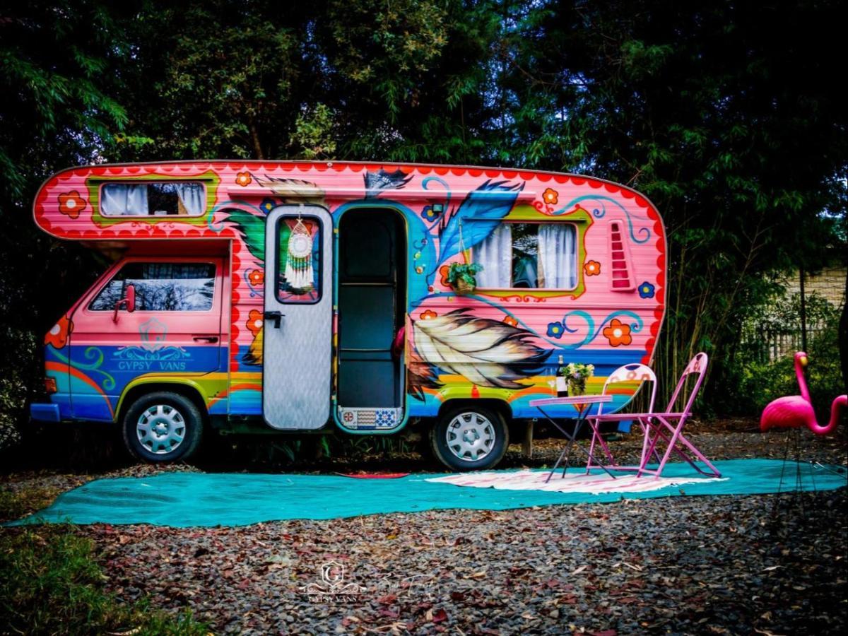 Gypsy Wagons And Vans, Clarens Rom bilde