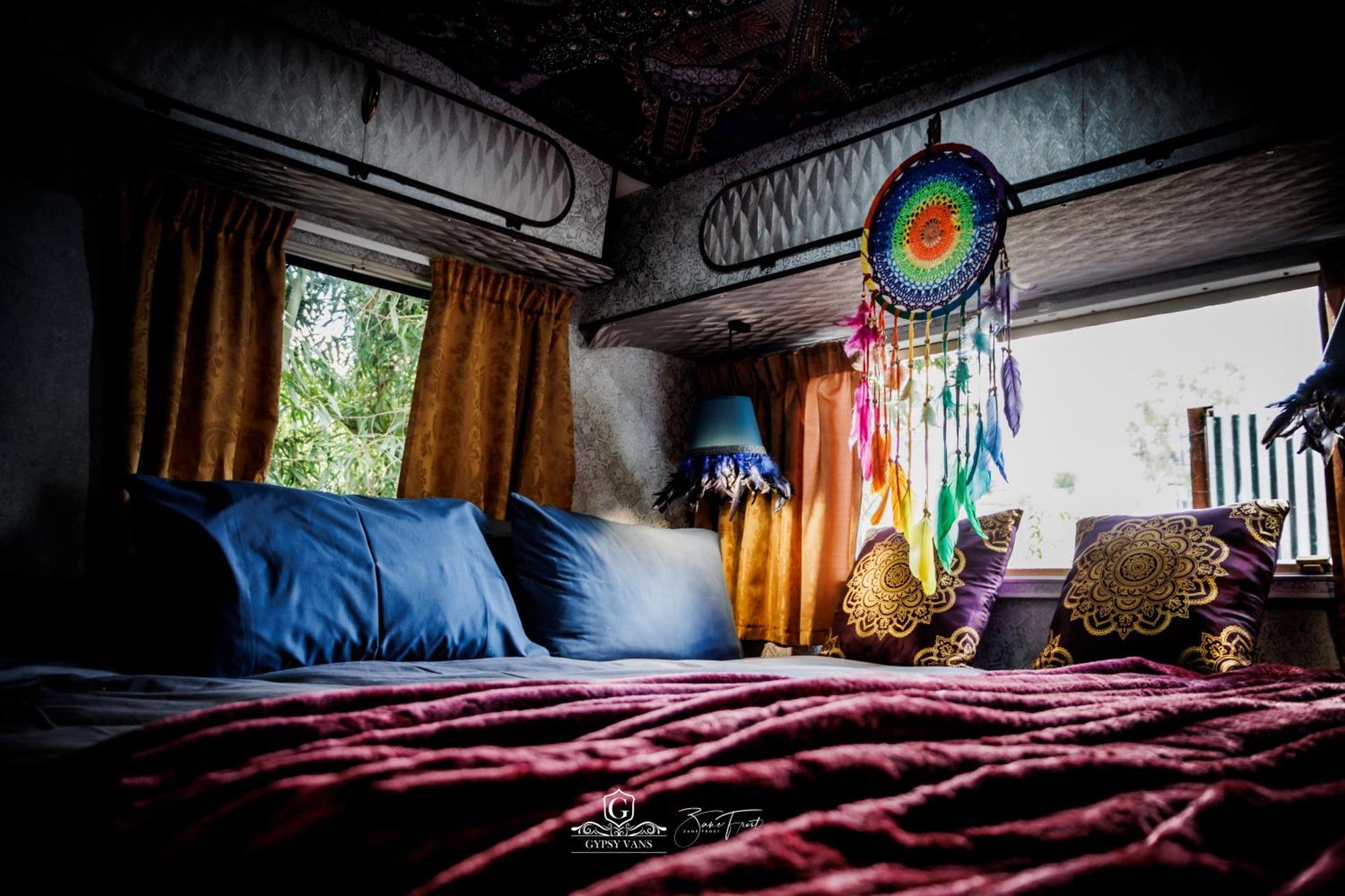 Gypsy Wagons And Vans, Clarens Rom bilde